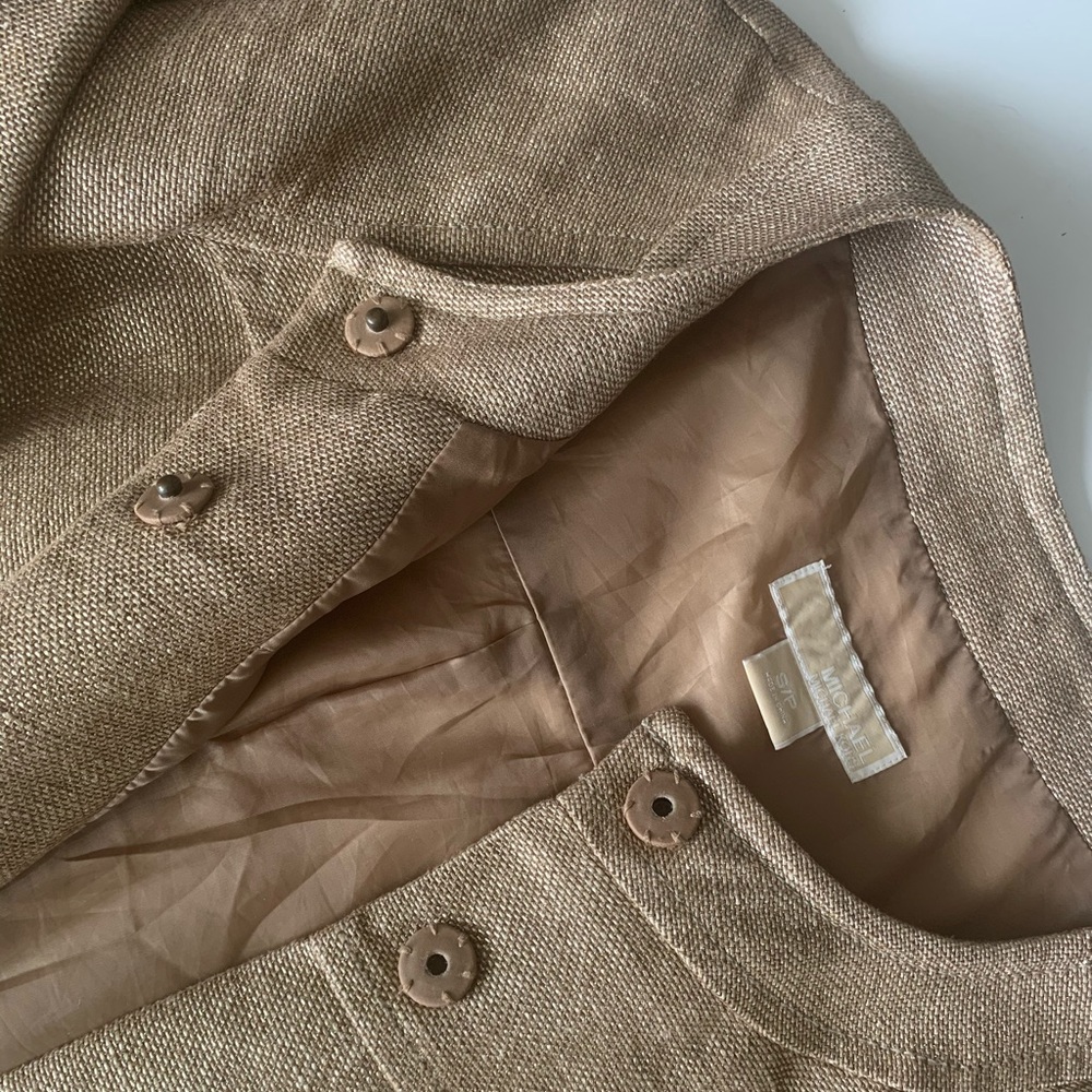 Spring jacket - Picture 2 of 6